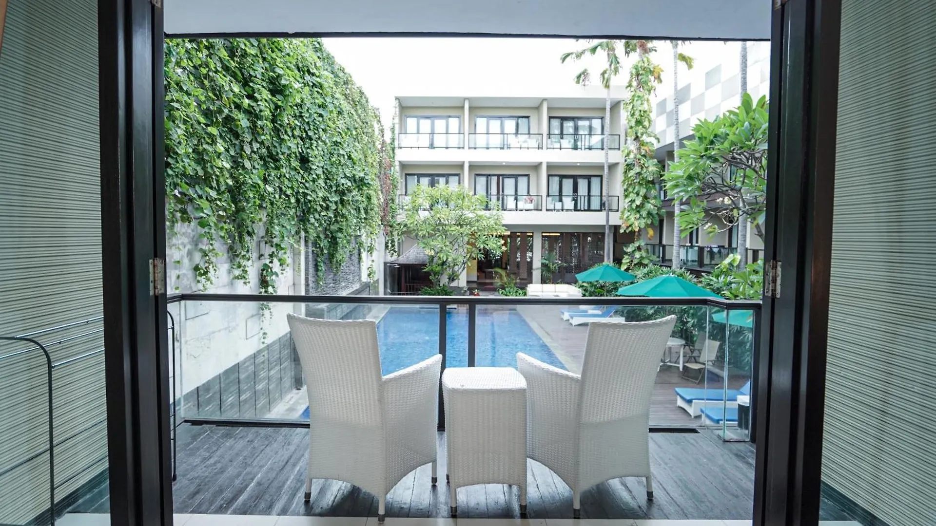 Dekuta Hotel Kuta Lombok 3*,